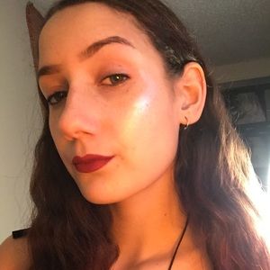 Meet your Posher, Nisa